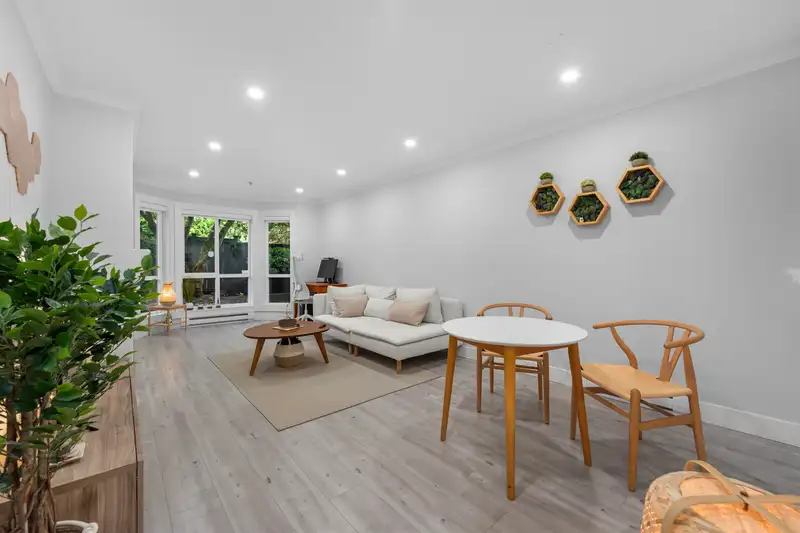 109 9979 140 STREET - photo 3 of 28