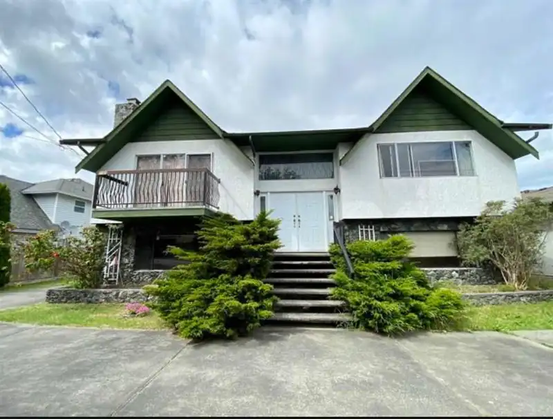 7151 FRANCIS ROAD - photo 1 of 11