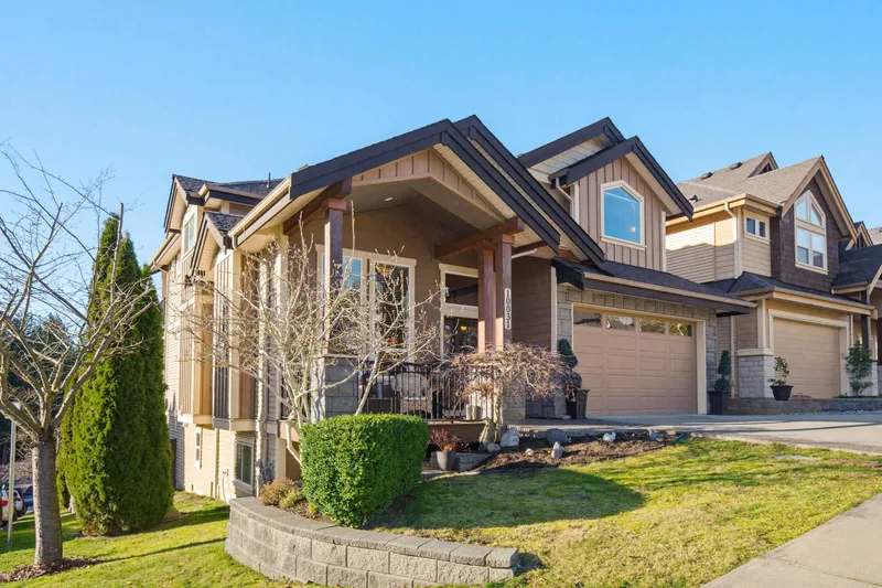 10031 247B STREET - photo 2 of 25