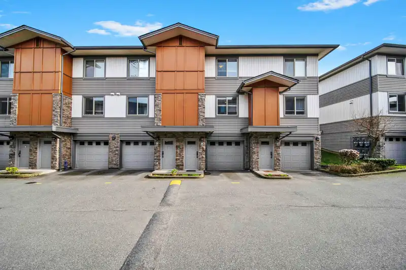 60 34248 KING ROAD - photo 1 of 31