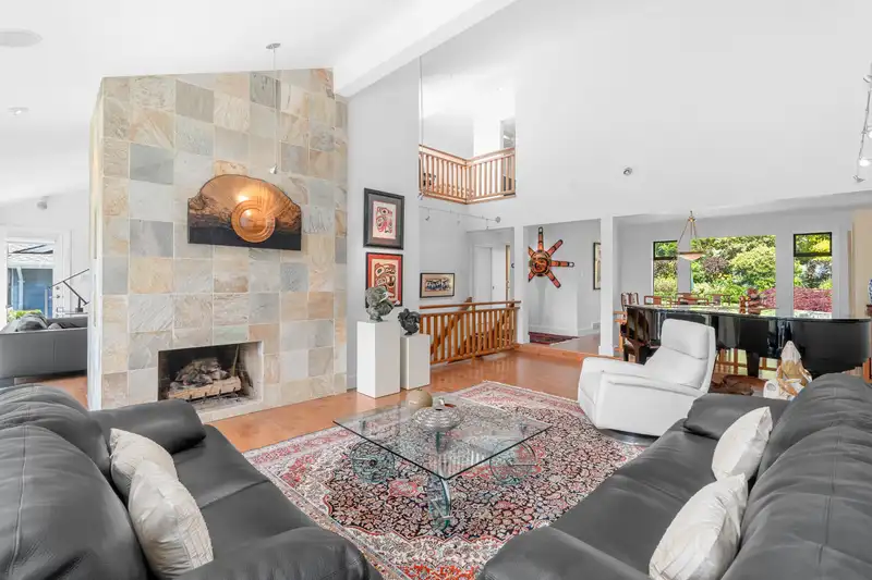 2966 DRESDEN WAY - photo 3 of 40