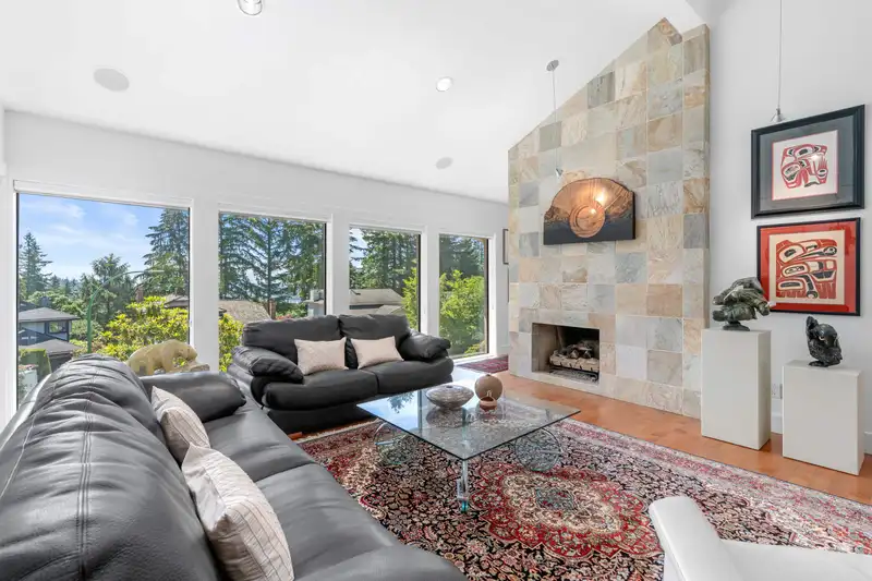 2966 DRESDEN WAY - photo 4 of 40