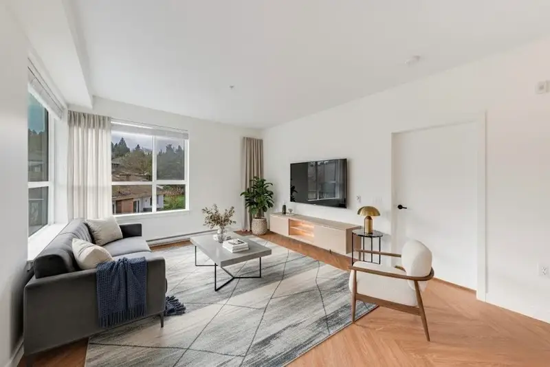 505 3229 ST JOHNS STREET - photo 1 of 25