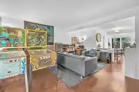 825 W 20TH STREET - thumbnail 12