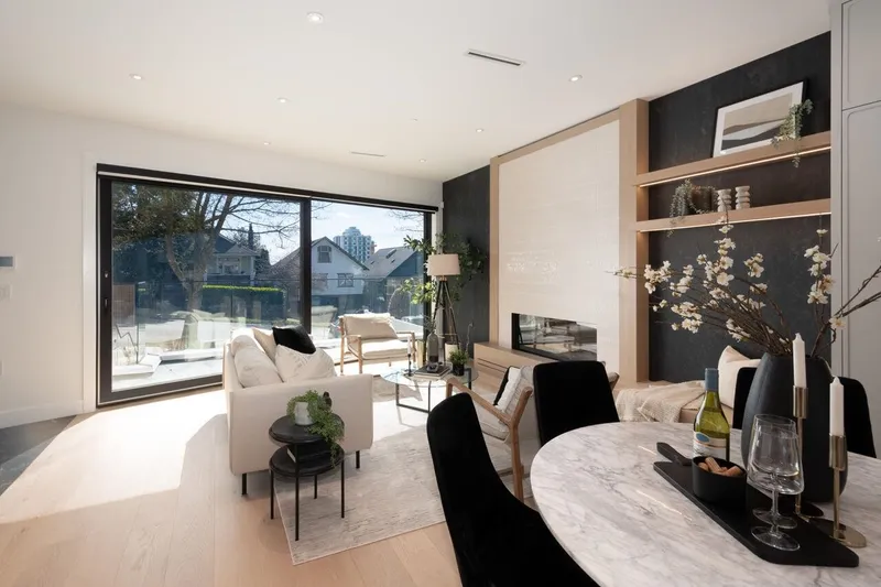 3679 PANDORA STREET - photo 3 of 25