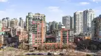 18A 199 DRAKE STREET - thumbnail 2