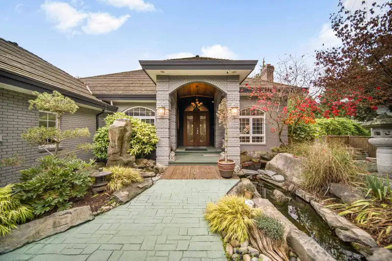 2089 134 STREET - photo 1 of 21