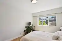 303 2469 CORNWALL AVENUE - thumbnail 13
