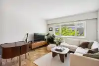 303 2469 CORNWALL AVENUE - thumbnail 3