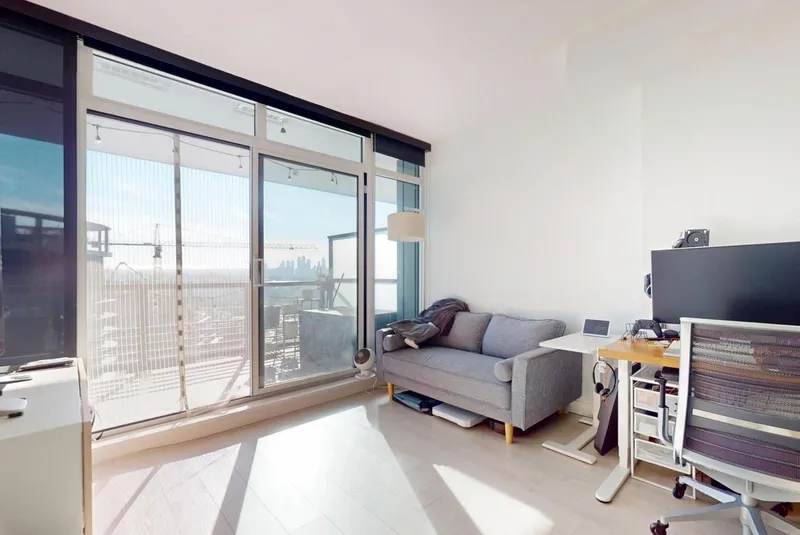 1512 4730 LOUGHEED HIGHWAY - photo 3 of 25