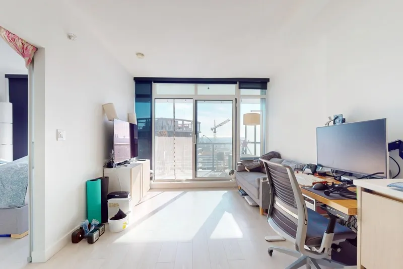 1512 4730 LOUGHEED HIGHWAY - photo 4 of 25