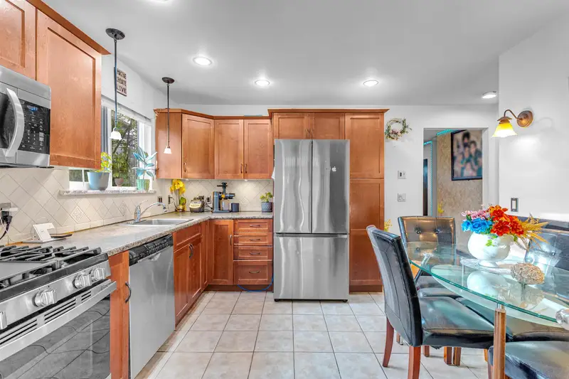 18296 BAYARD PLACE - photo 4 of 21