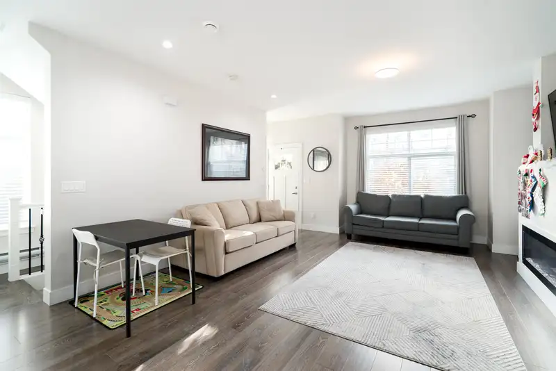 57 14541 WINTER CRESCENT - photo 3 of 40