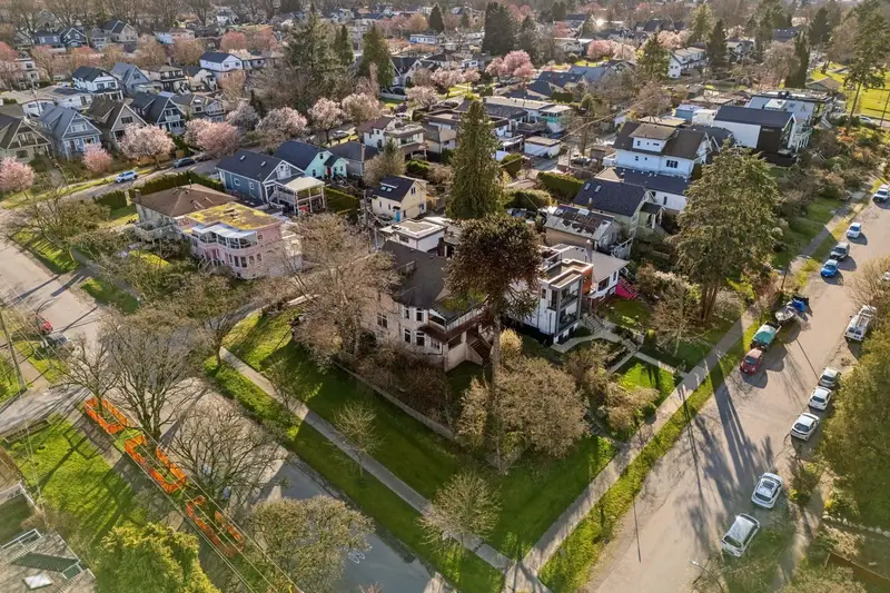 2798 YALE STREET - photo 2 of 17