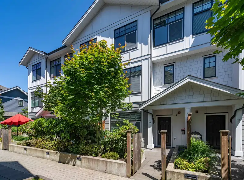 3 5188 SAVILE ROW - photo 2 of 26