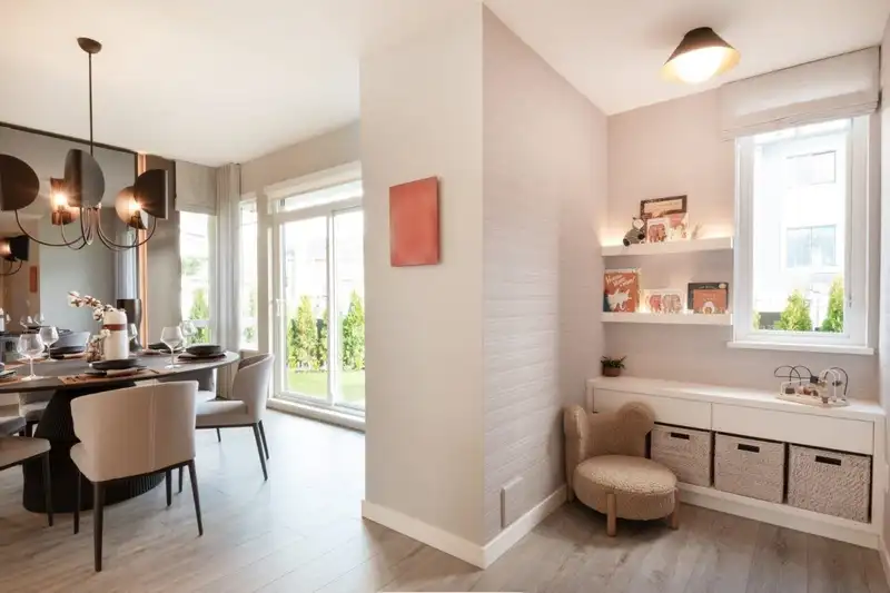 163 1330 WELLON STREET - photo 4 of 9