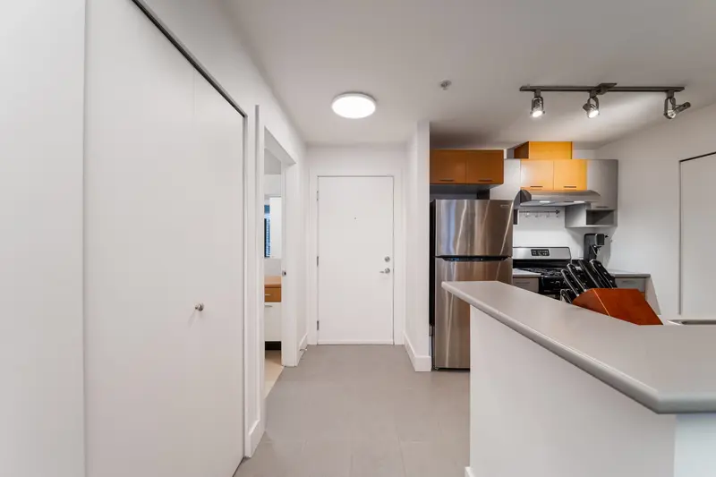 322 6033 KATSURA STREET - photo 3 of 25