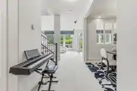 8256 TRONDHEIM DRIVE - thumbnail 31