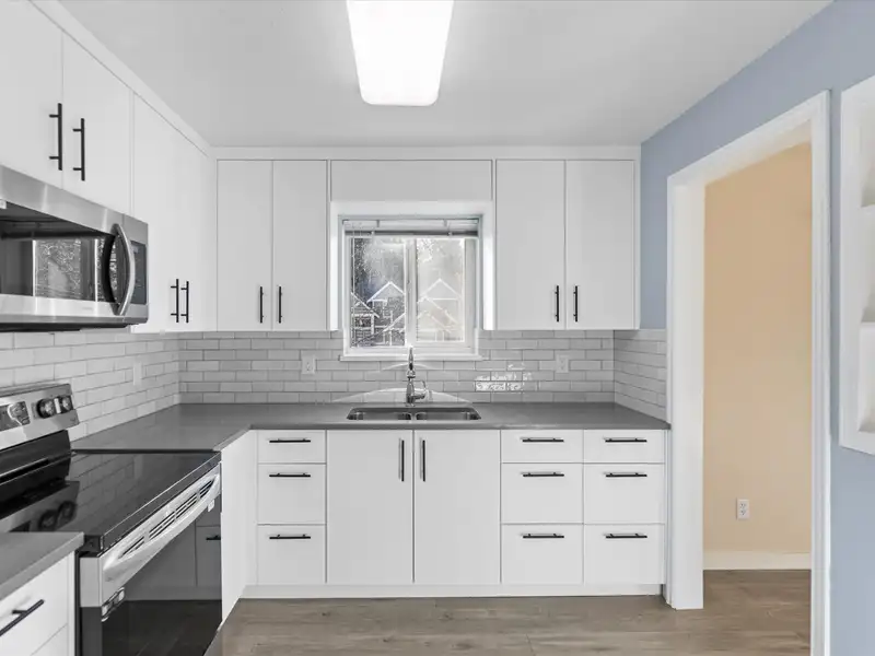 214 31771 PEARDONVILLE ROAD - photo 3 of 18