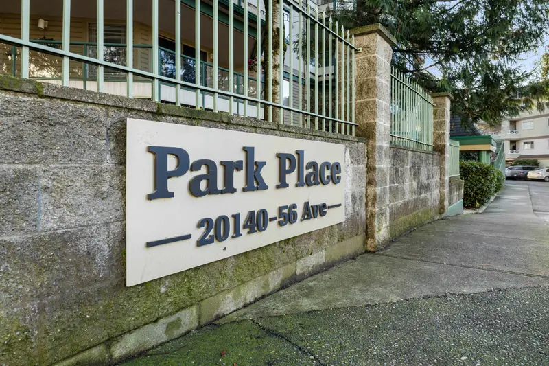 304 20140 56 AVENUE - photo 4 of 25