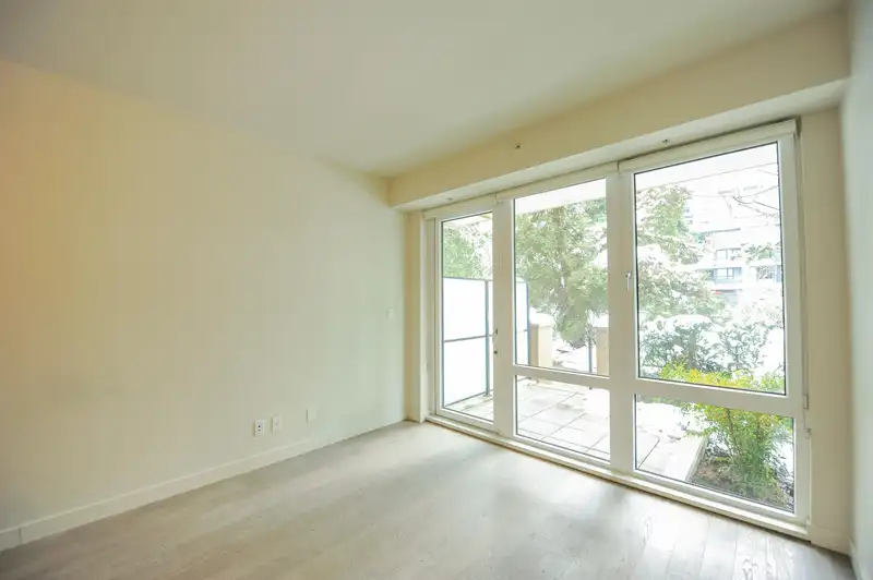 103 4408 CAMBIE STREET - photo 3 of 29