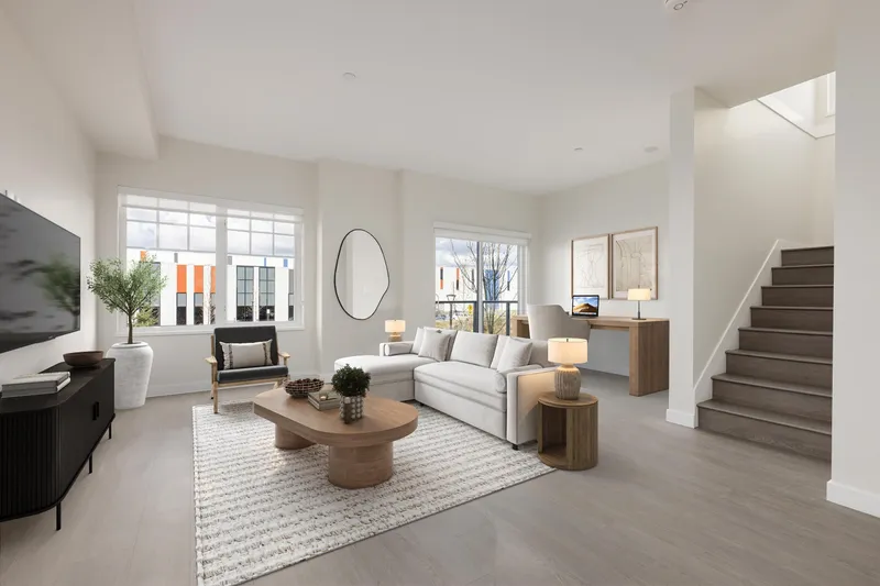 100 19451 SUTTON AVENUE - photo 4 of 18