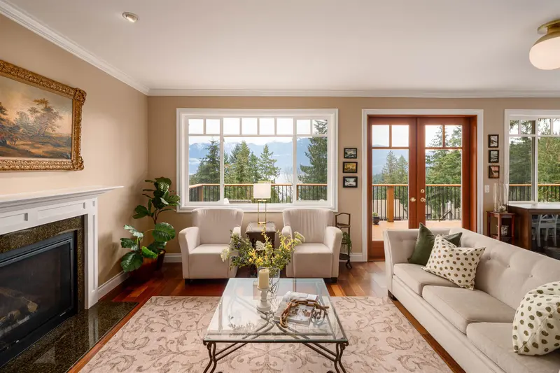 947 VILLAGE DRIVE - photo 2 of 25