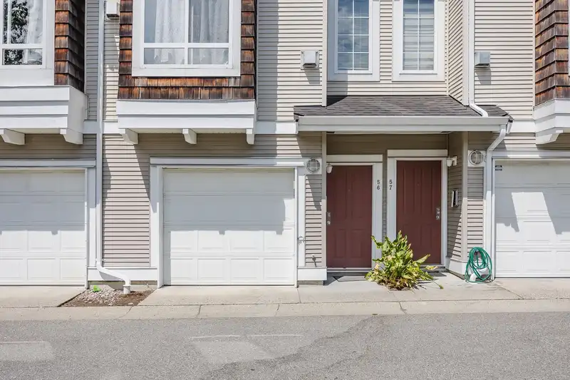 56 15030 58 AVENUE - photo 3 of 35