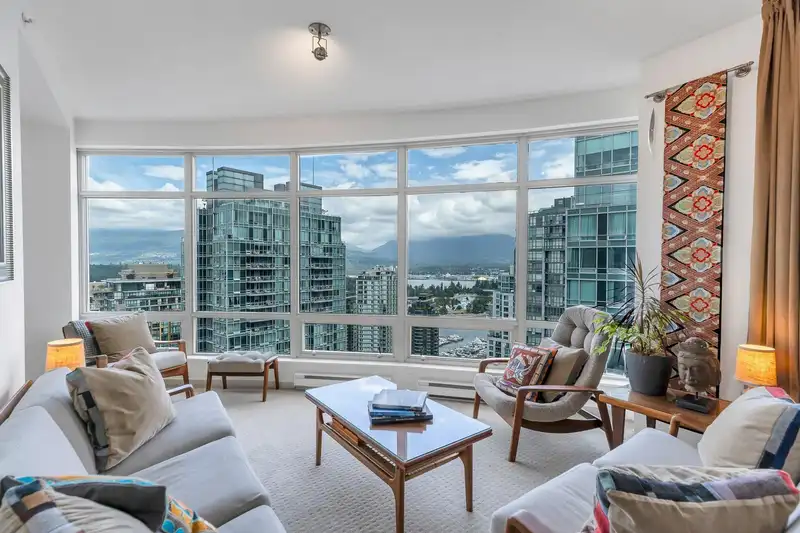 3003 1200 ALBERNI STREET - photo 1 of 36