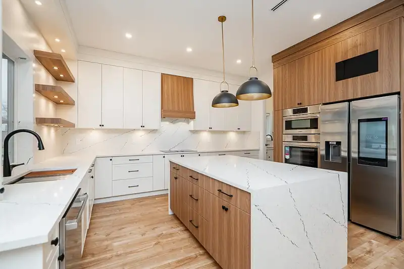 7907 117 STREET - photo 2 of 30