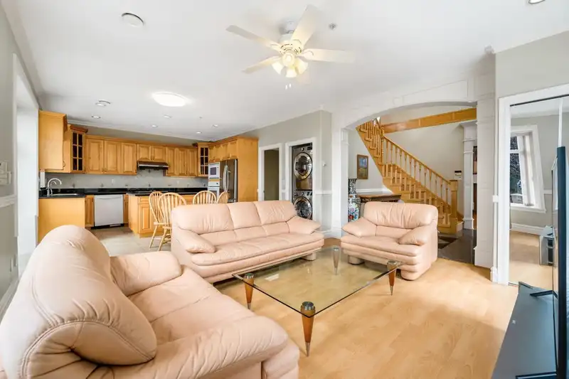 7459 WINDSOR STREET - photo 4 of 28