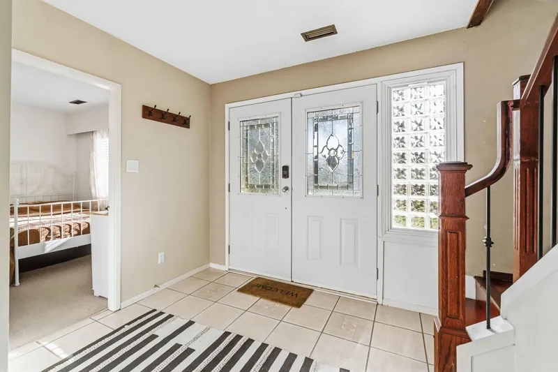 552 W 29TH STREET - photo 3 of 25