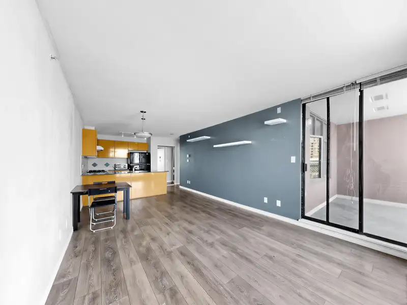 704 5933 COONEY ROAD - photo 4 of 22