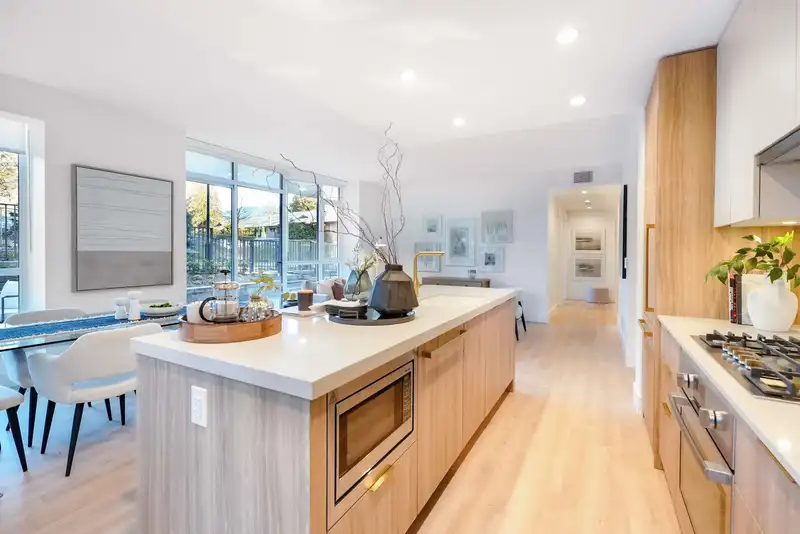 101 2375 EMERY COURT - photo 2 of 40