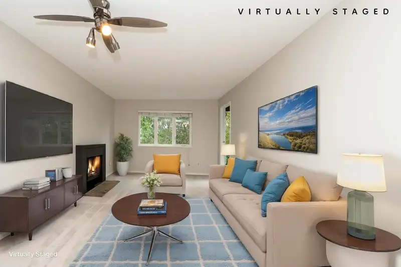 311 1122 KING ALBERT AVENUE - photo 4 of 27