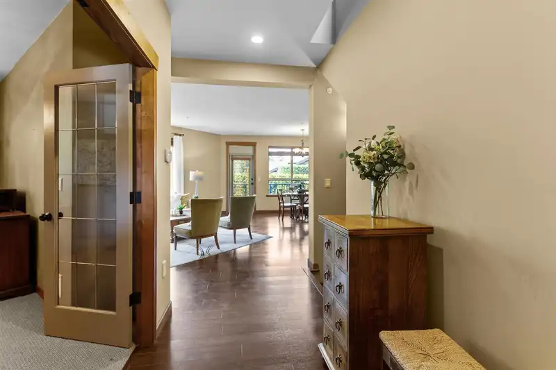 90 24185 106B AVENUE - photo 2 of 20