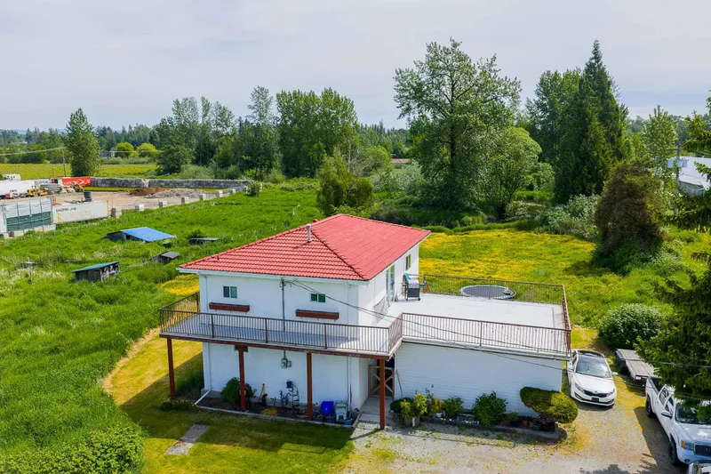 1550 227 STREET - photo 3 of 11