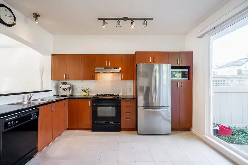 23 9088 HALSTON COURT - photo 2 of 37