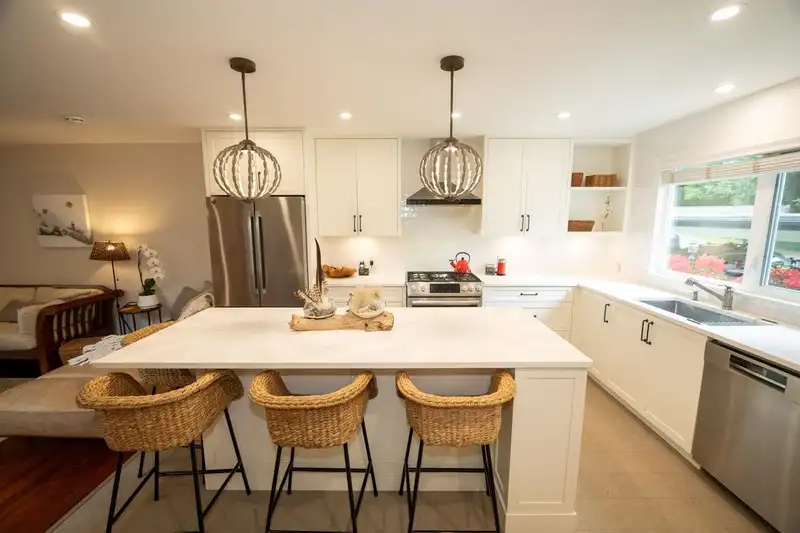 4689 HOSKINS ROAD - photo 1 of 39