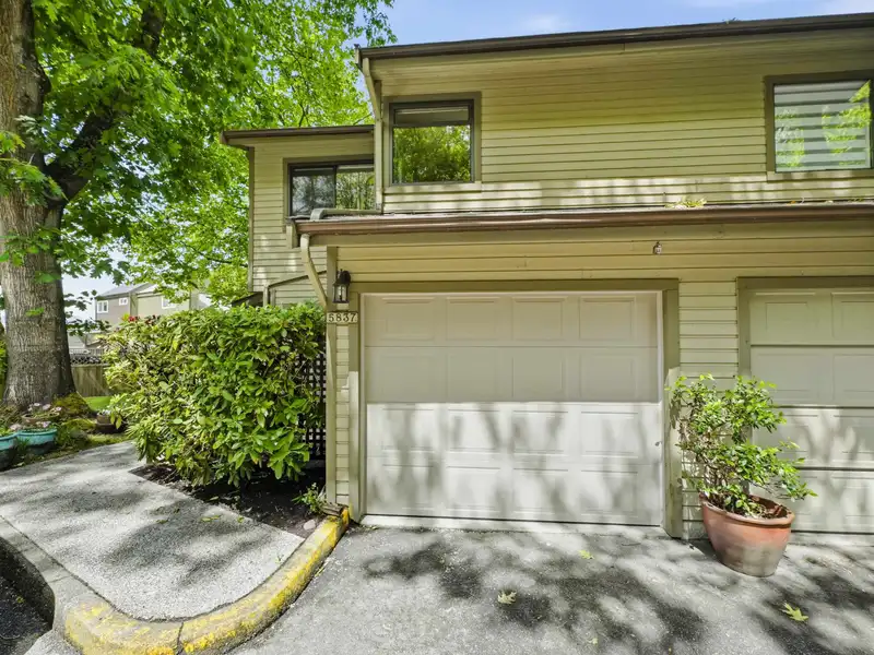 5837 MAYVIEW CIRCLE - photo 2 of 40