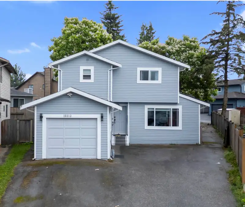 13232 82 AVENUE - photo 1 of 29