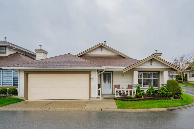 31 20751 87 AVENUE - photo 3 of 25