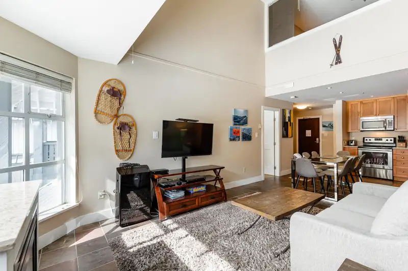 339 4573 CHATEAU BOULEVARD - photo 4 of 17