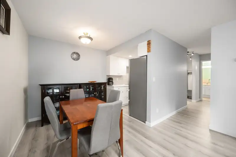104 1320 FIR STREET - photo 4 of 37
