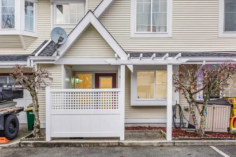 11 23575 119TH STREET - photo 4 of 40