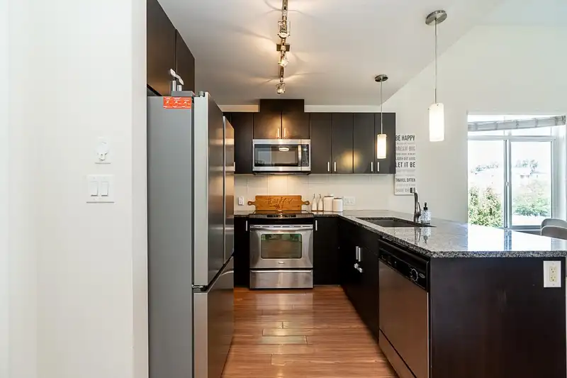 414 7511 120 STREET - photo 4 of 28