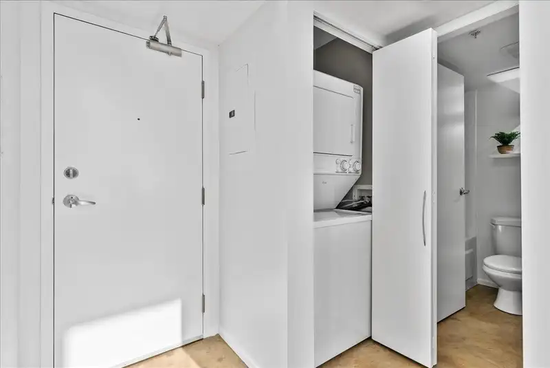 1808 1238 RICHARDS STREET - photo 4 of 29
