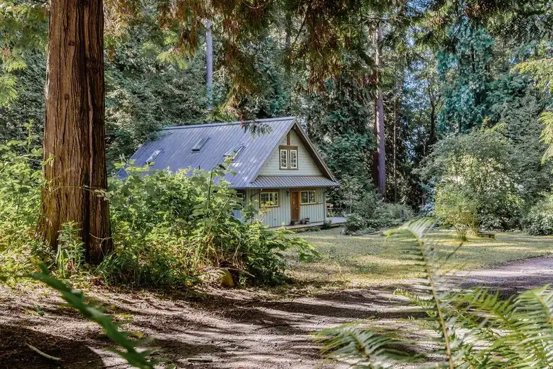 2867 LOWER ROAD - photo 3 of 38