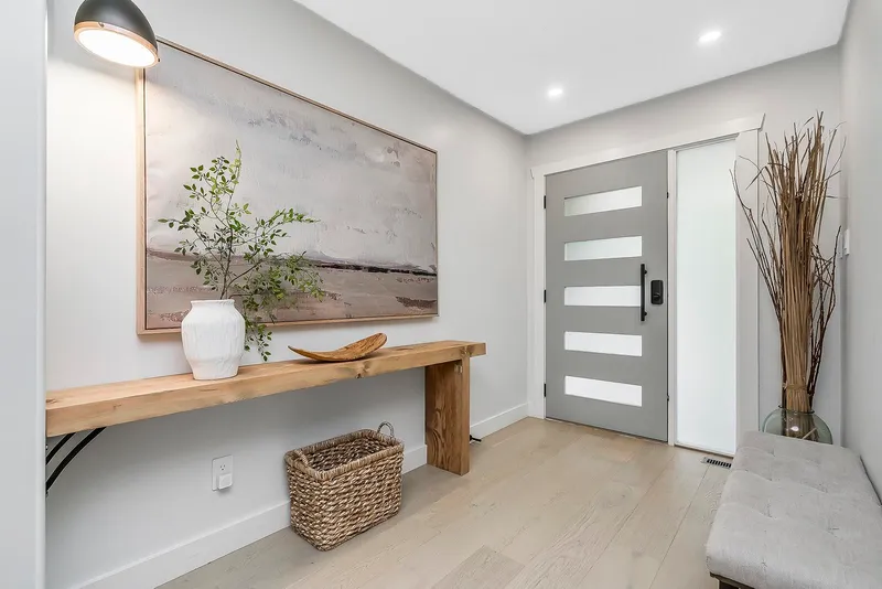 1033 164 STREET - photo 4 of 25