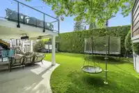 1033 164 STREET - thumbnail 37
